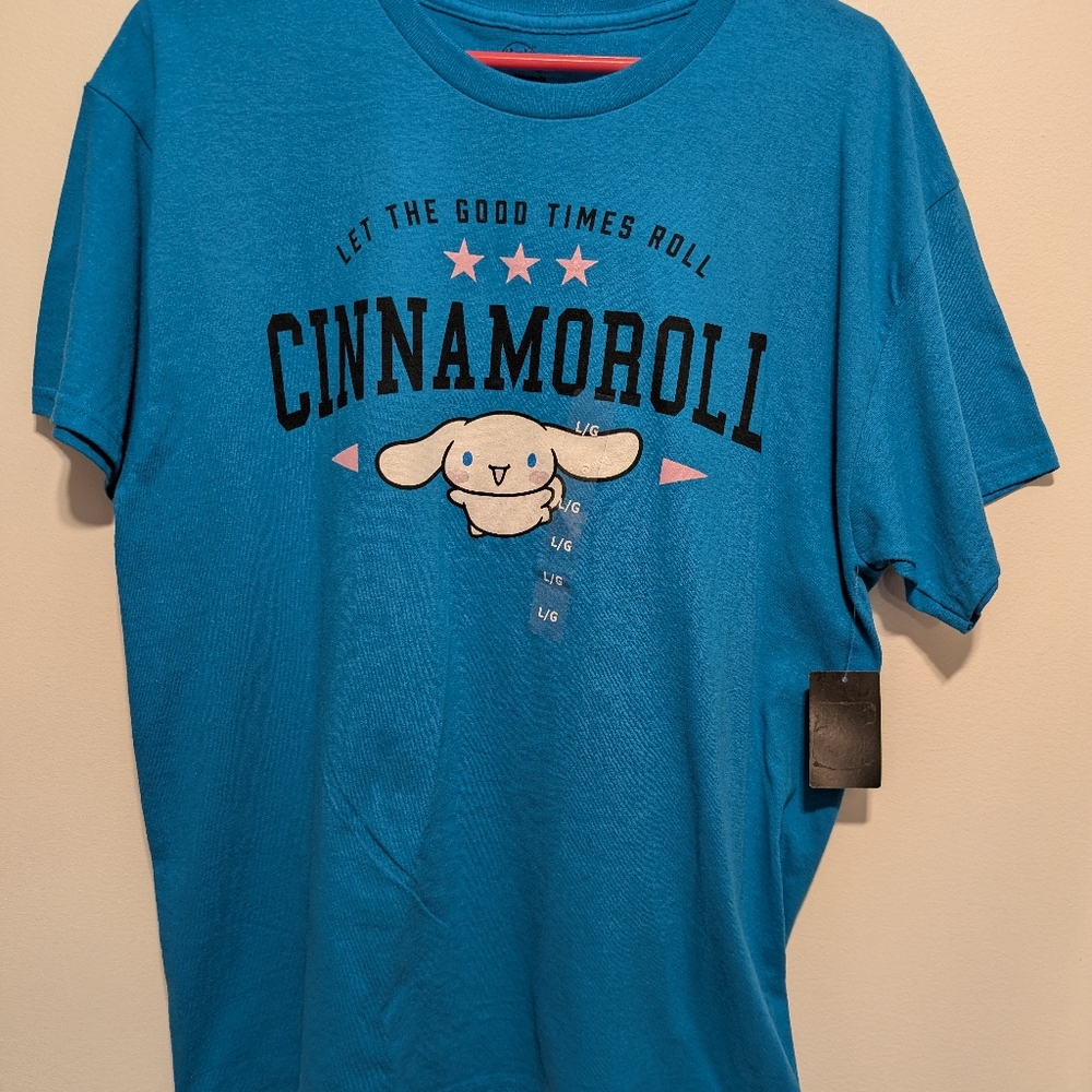 Cinnamoroll Blue Graphic T-Shirt Adult Size LG Brand New With Tag From Sanrio
